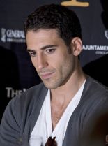 Miguel Ángel Silvestre photo