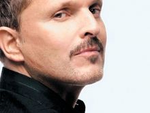 Miguel Bosé