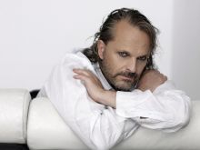 Miguel Bosé