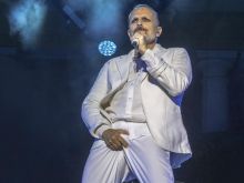 Miguel Bosé