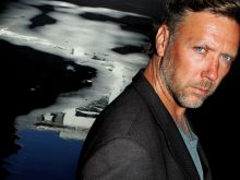 Mikael Persbrandt