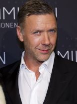 Mikael Persbrandt