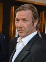 Mikael Persbrandt