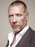 Mikael Persbrandt