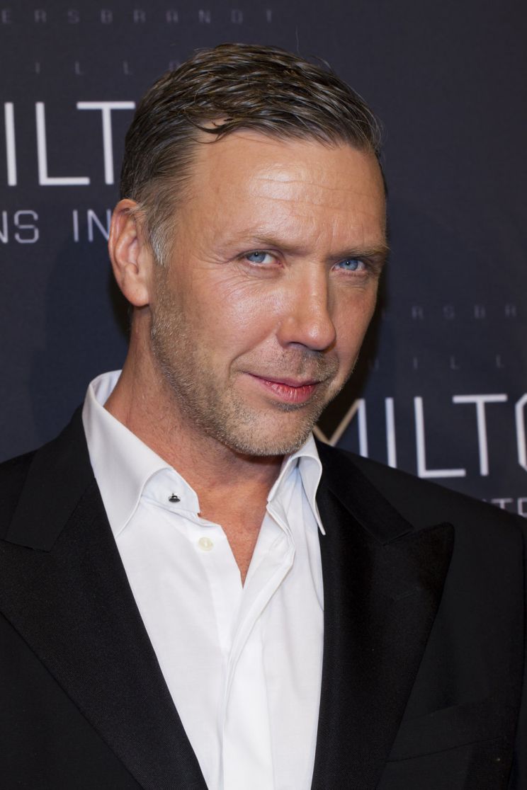 Mikael Persbrandt