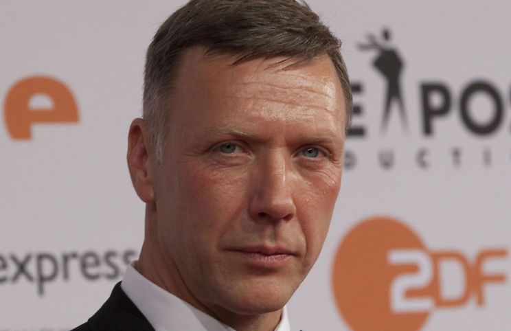 Mikael Persbrandt