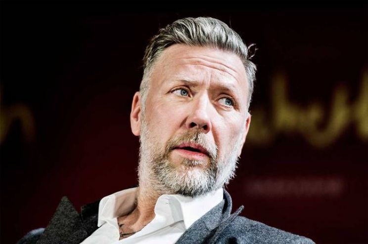Mikael Persbrandt