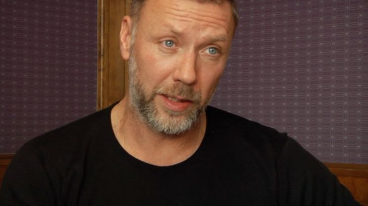 Mikael Persbrandt