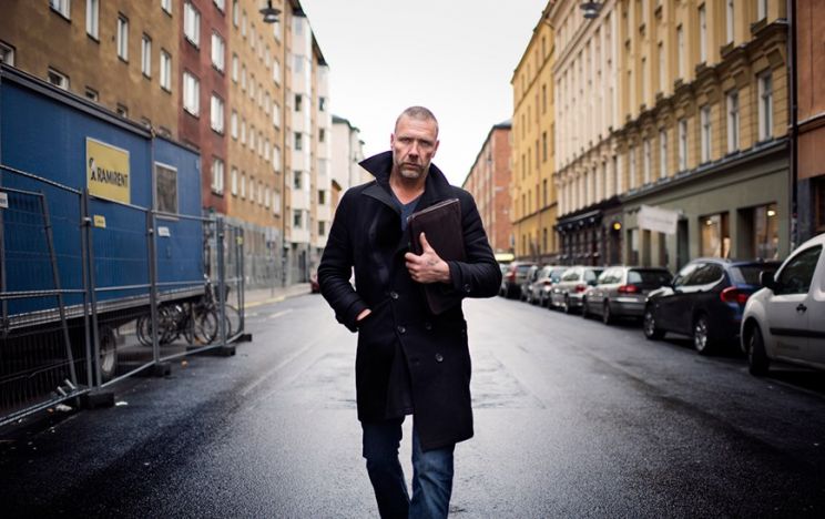 Mikael Persbrandt