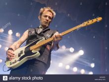 Mike Dirnt