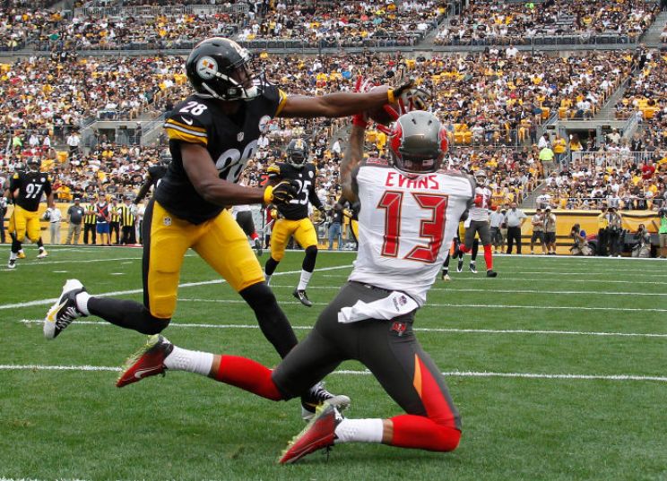 Mike Evans