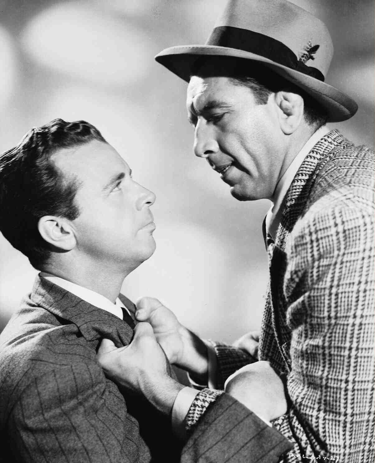Pictures of Mike Mazurki