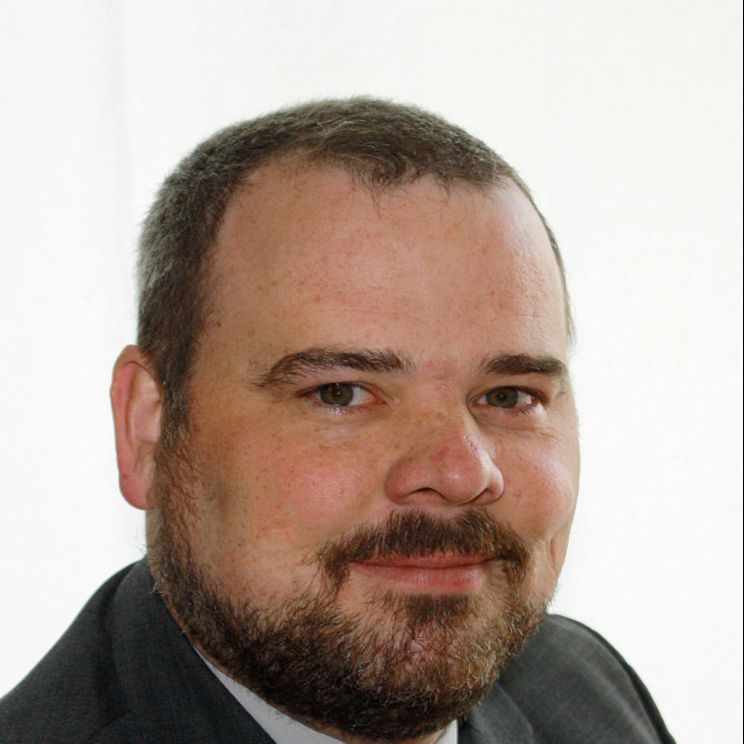 Mike Nussbaum