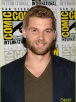 Mike Vogel