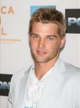 Mike Vogel