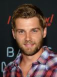 Mike Vogel