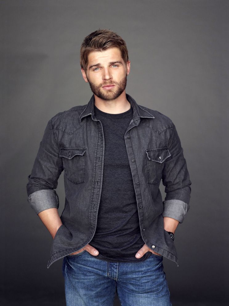 Mike Vogel