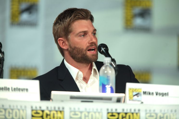 Mike Vogel