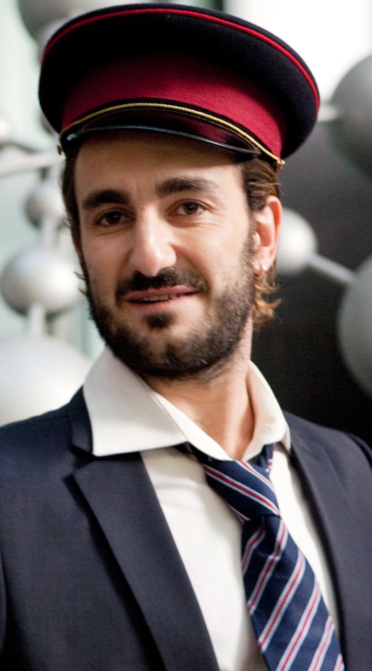 Miki Esparbé