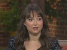 Milana Vayntrub