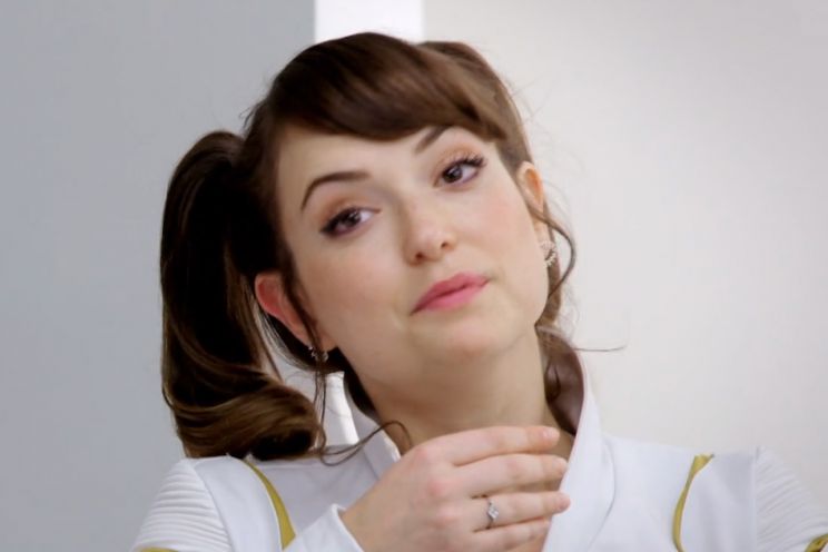 Milana Vayntrub