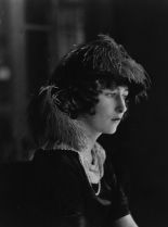 Mildred Harris photo