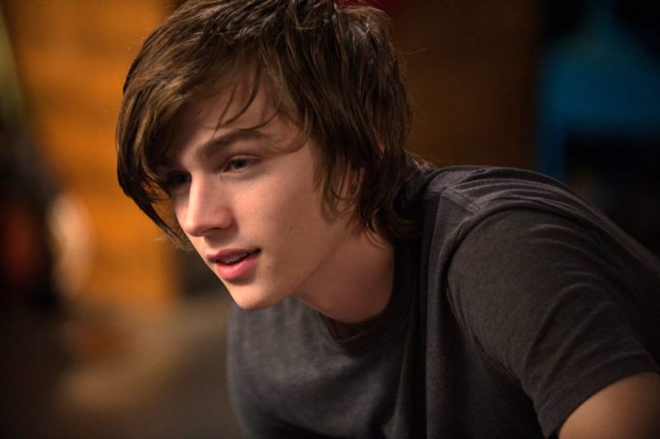 Miles Heizer