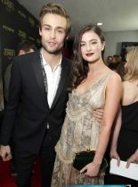 Millie Brady photo