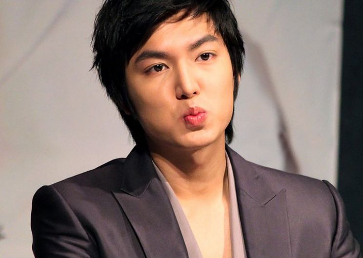 Min-ho Lee