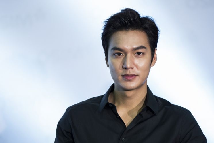 Min-ho Lee
