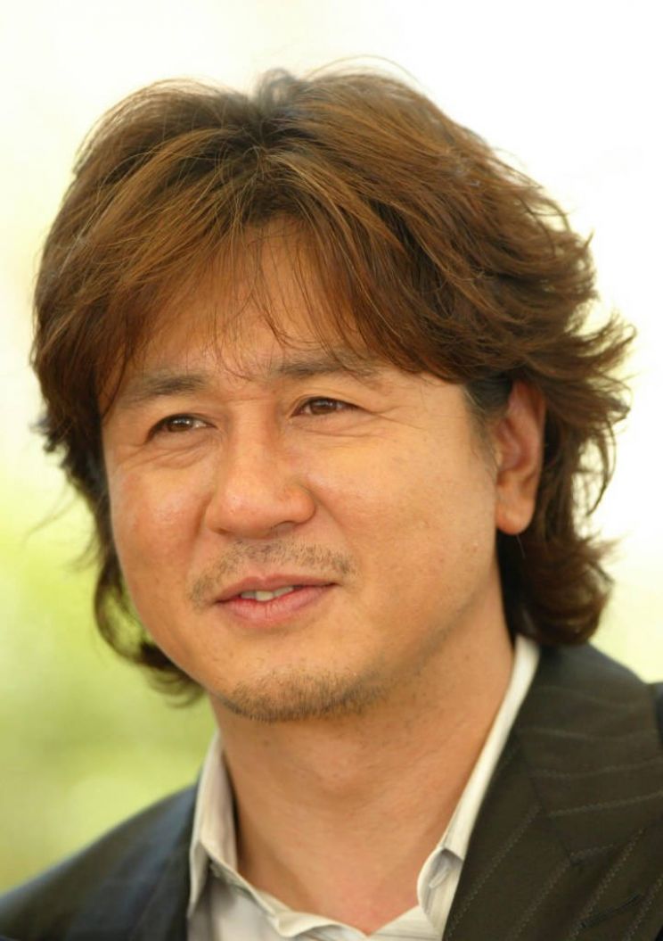 Min-sik Choi