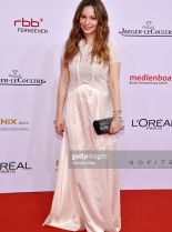 Mina Tander