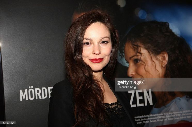 Mina Tander