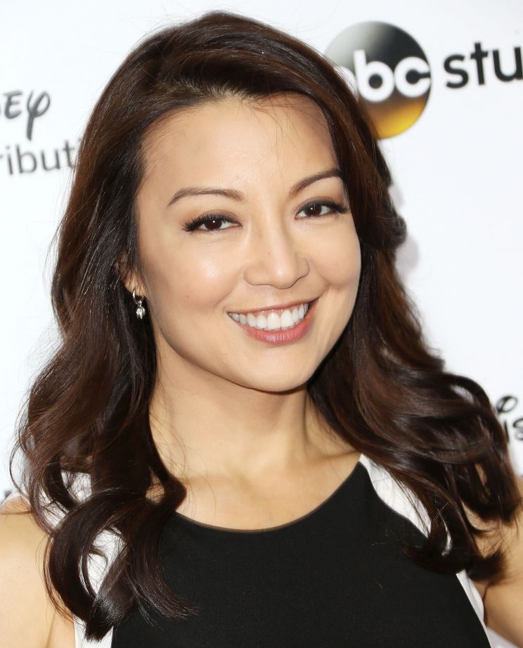 Ming-Na Wen