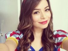 Miranda Cosgrove