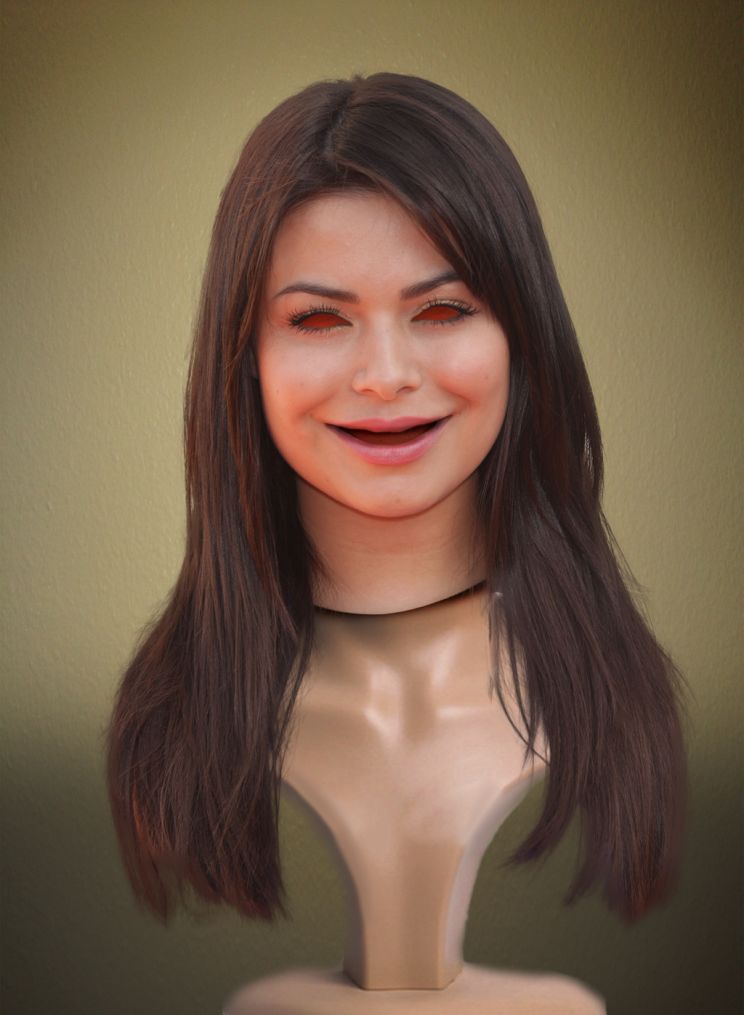 Miranda Cosgrove