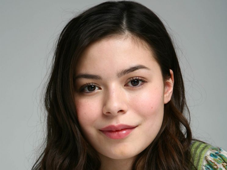 Miranda Cosgrove