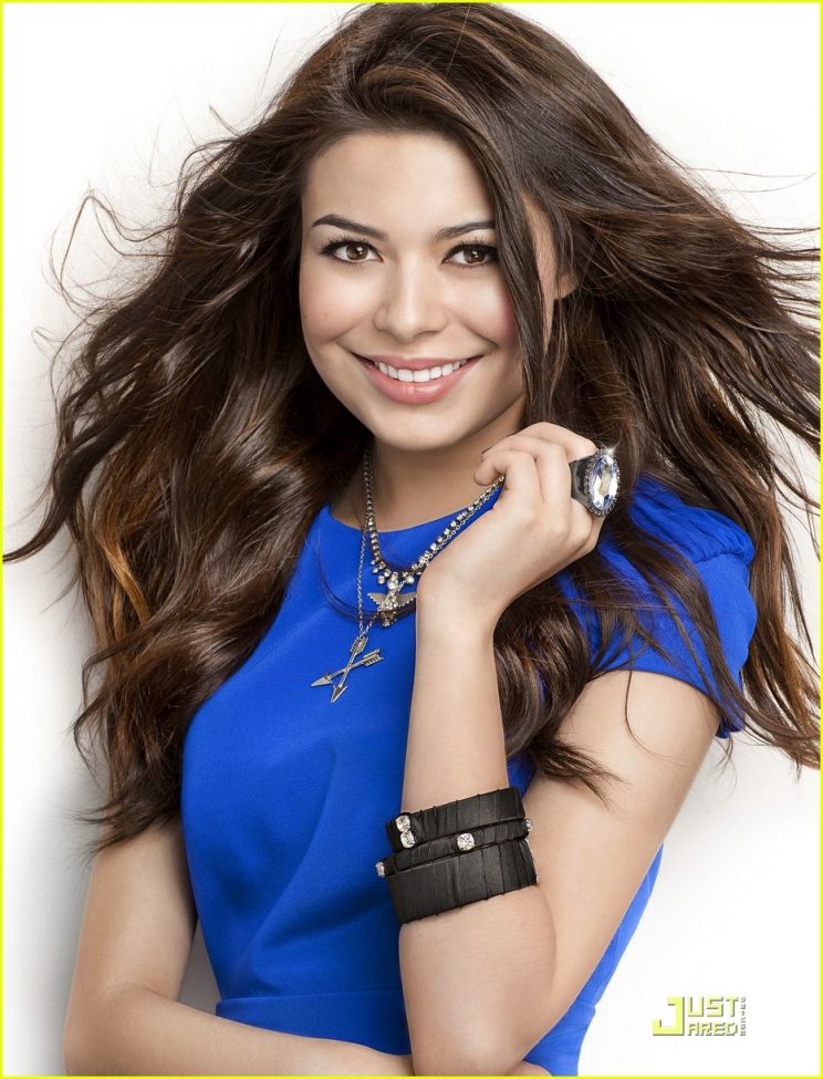 Miranda Cosgrove