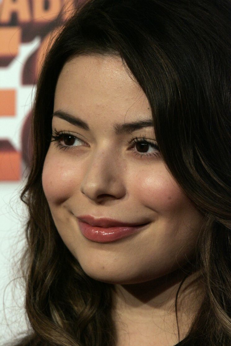 Miranda Cosgrove