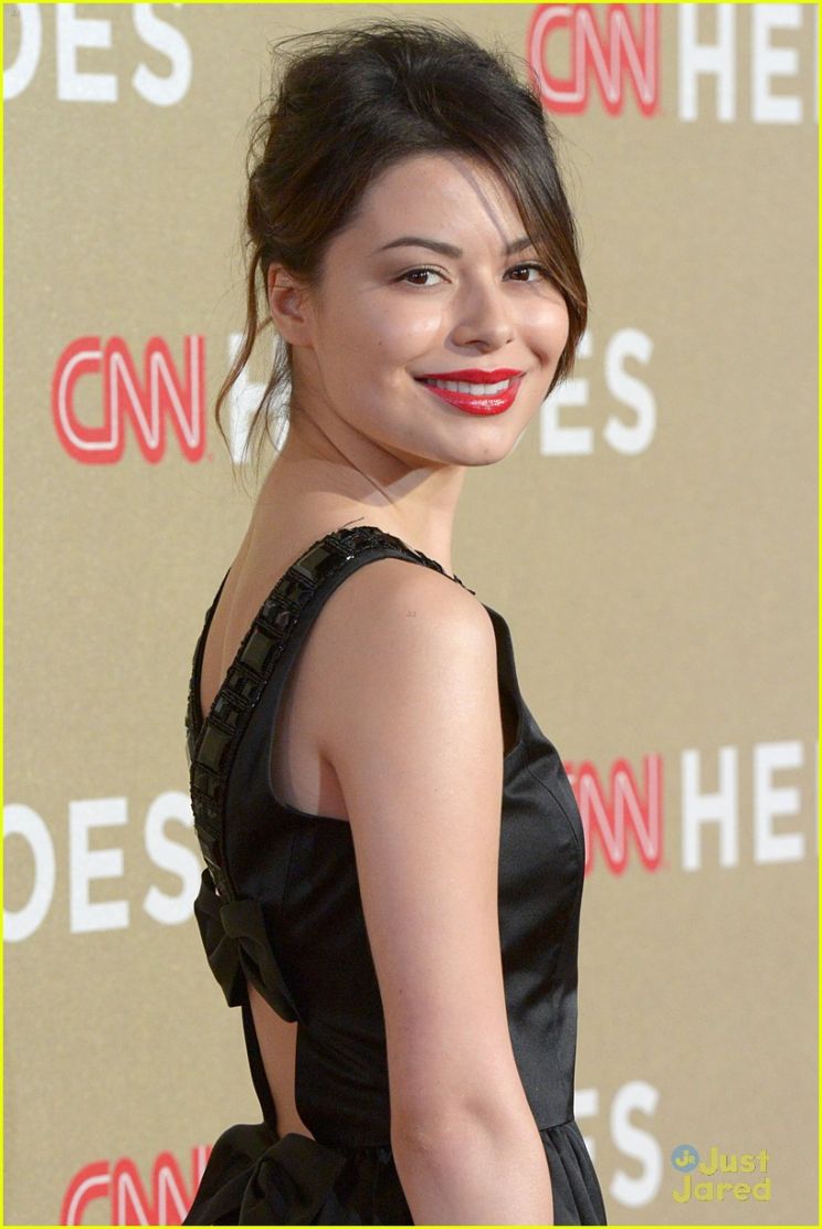 Miranda Cosgrove