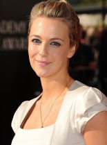 Miranda Raison #414550 picture (Portrait Medium)