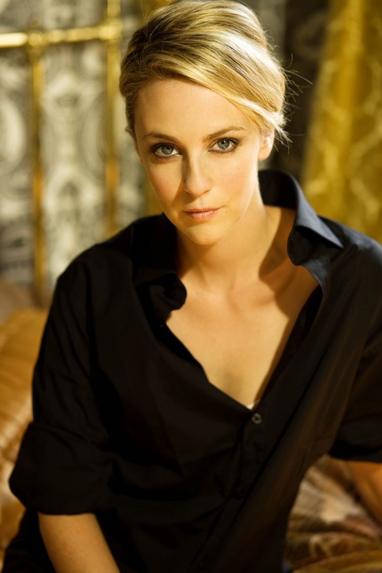 Miranda Raison