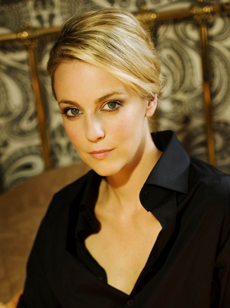 Miranda Raison