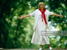 Mireille Darc photo
