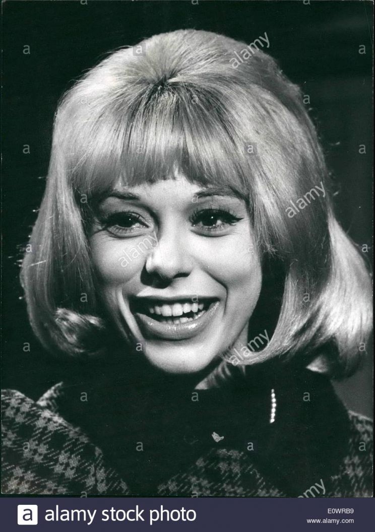 Mireille Darc