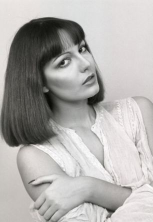 Mirella D'Angelo's Biography - Wall Of Celebrities