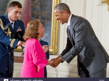 Miriam Colon