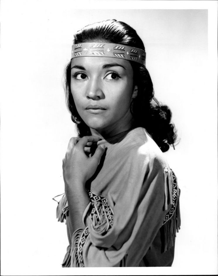 Miriam Colon