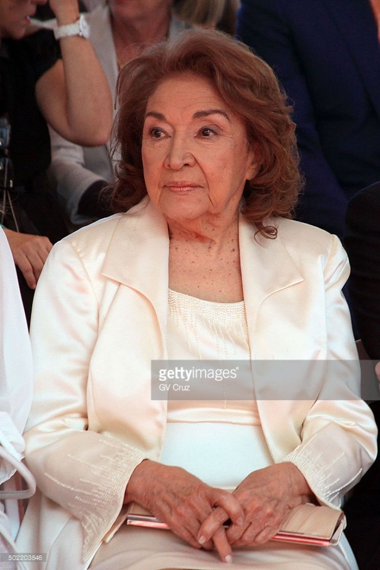 Miriam Colon