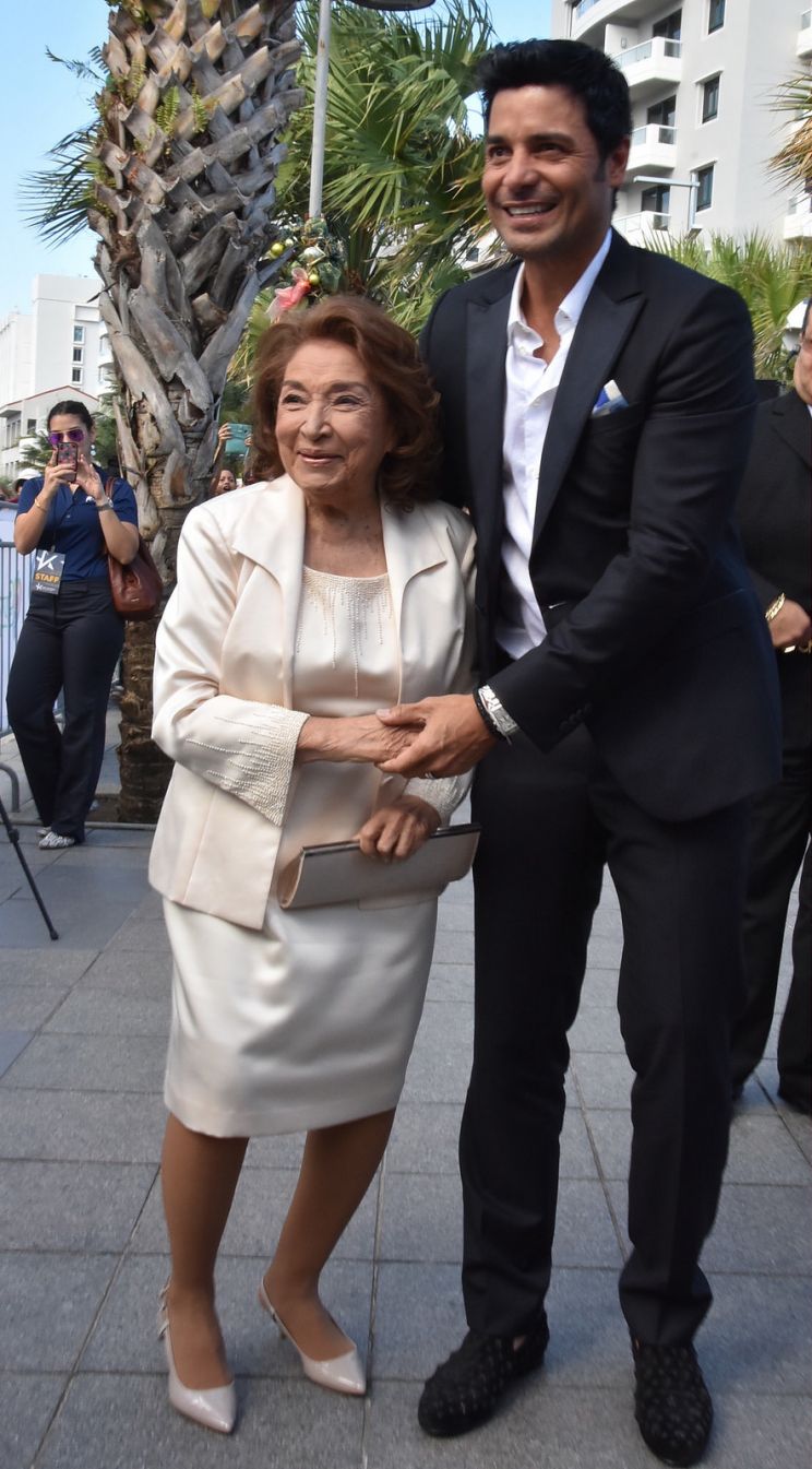 Miriam Colon